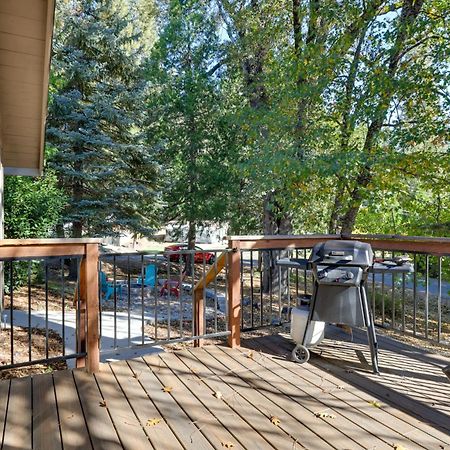 Sherwood Forest Cabin With Deck And Fire Pit! Twain Harte Exteriér fotografie