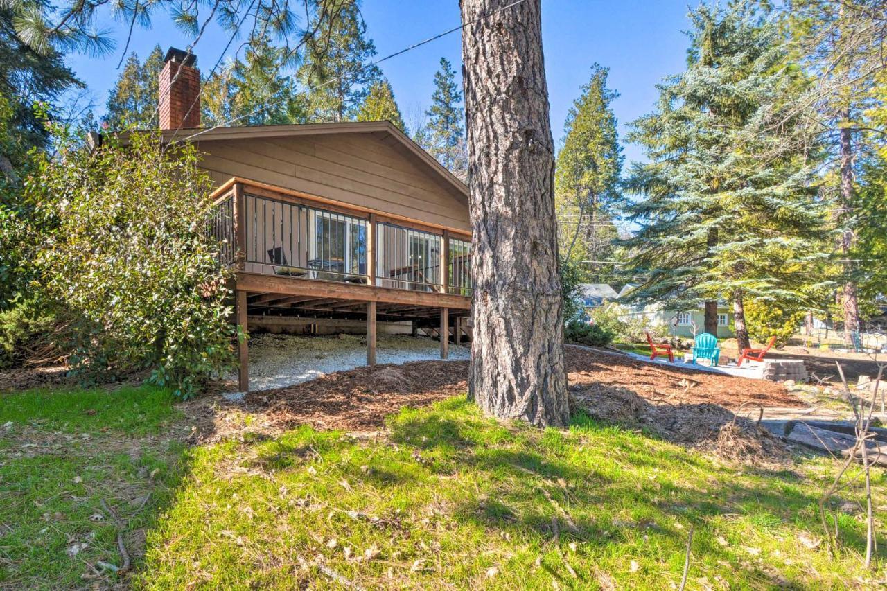 Sherwood Forest Cabin With Deck And Fire Pit! Twain Harte Exteriér fotografie
